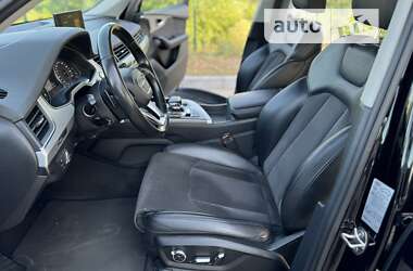 Внедорожник / Кроссовер Audi Q7 2016 в Днепре