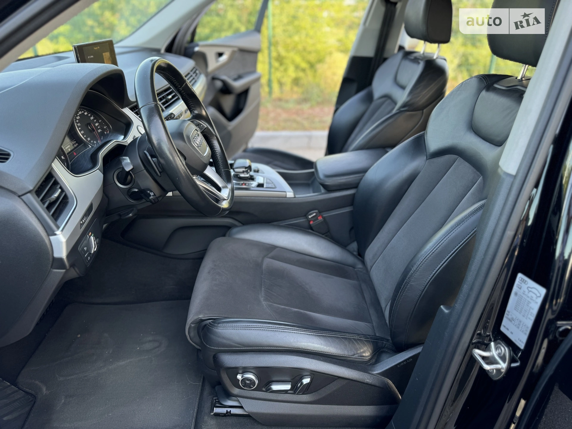 2016 Audi Q7 - мініатюра 23