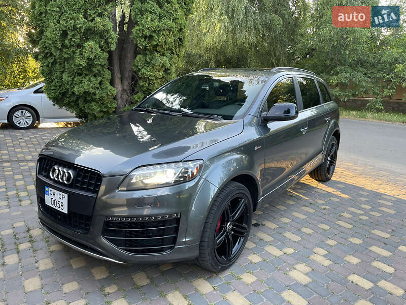 Позашляховик / Кросовер Audi Q7 2015 в Черкасах