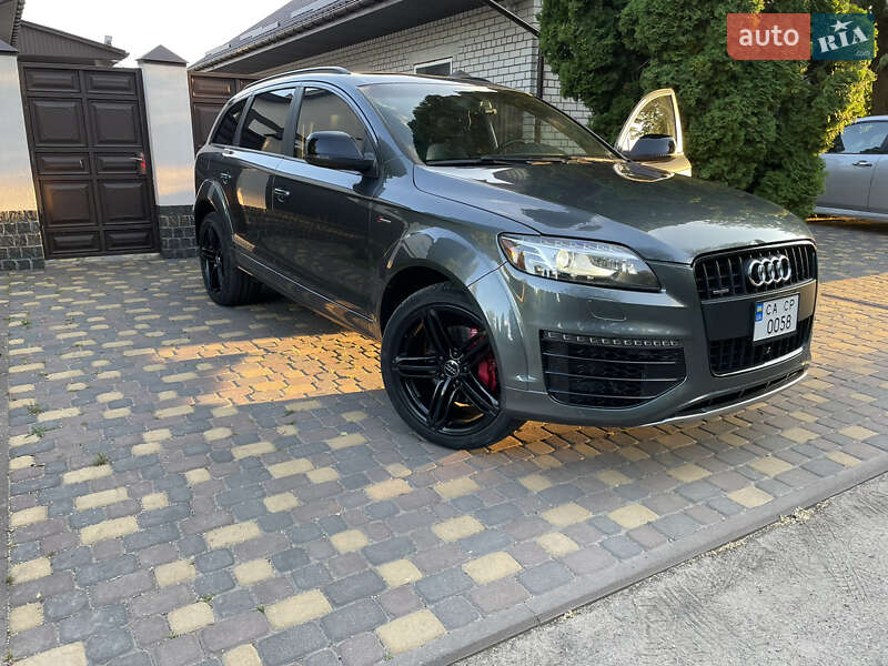 Позашляховик / Кросовер Audi Q7 2015 в Черкасах
