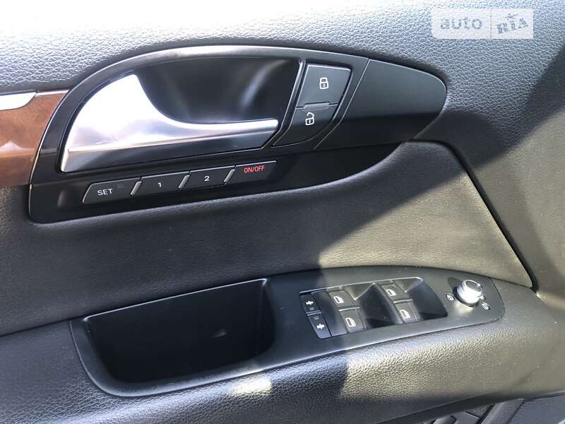 Внедорожник / Кроссовер Audi Q7 2010 в Ивано-Франковске