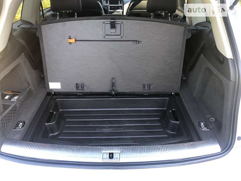 Внедорожник / Кроссовер Audi Q7 2010 в Ивано-Франковске