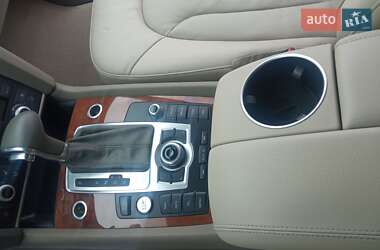 Внедорожник / Кроссовер Audi Q7 2014 в 