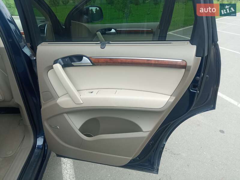 Внедорожник / Кроссовер Audi Q7 2014 в Ивано-Франковске фото 32 Внедорожник / Кроссовер Audi Q7 2014 в Ивано-Франковске