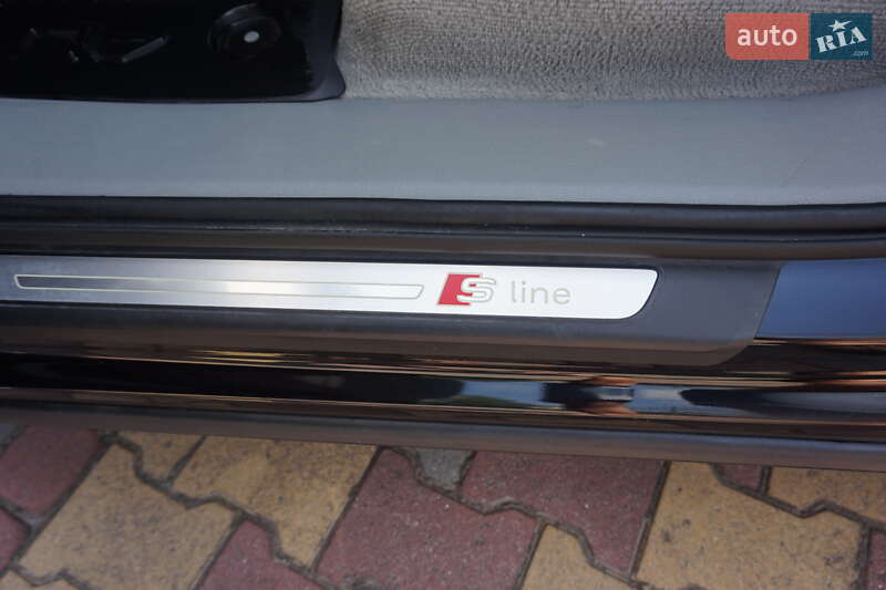 Позашляховик / Кросовер Audi Q7 2015 в Самборі