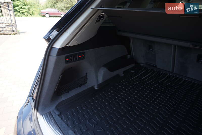 Позашляховик / Кросовер Audi Q7 2015 в Самборі