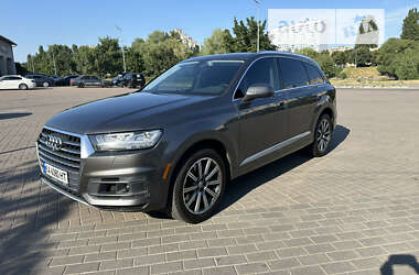 Позашляховик / Кросовер Audi Q7 2018 в Києві