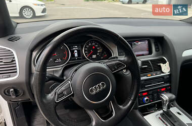 Внедорожник / Кроссовер Audi Q7 2014 в Кременчуге