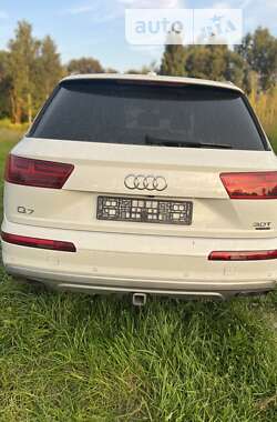 Audi Q7 2016