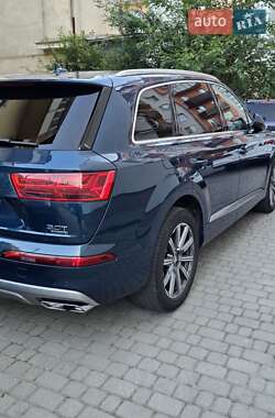 Позашляховик / Кросовер Audi Q7 2017 в Івано-Франківську