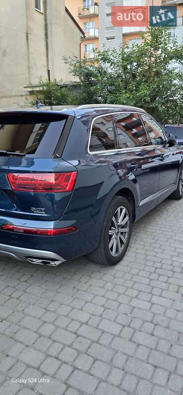 Внедорожник / Кроссовер Audi Q7 2017 в Ивано-Франковске
