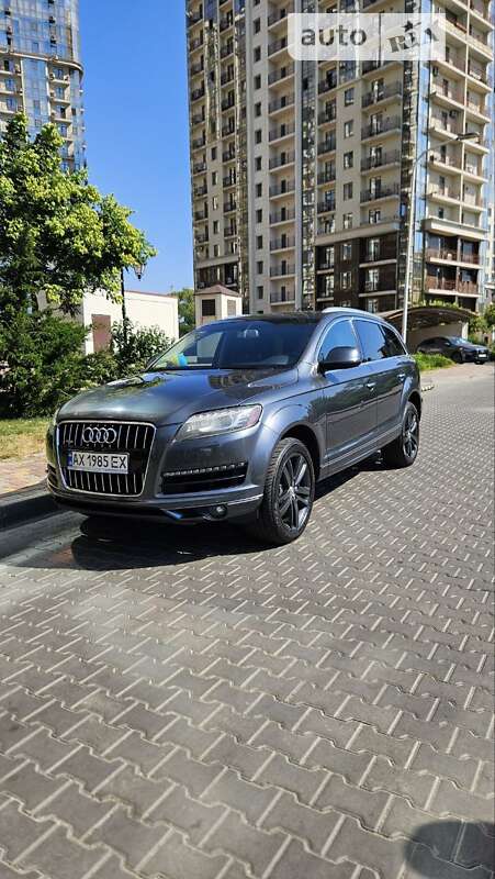 Внедорожник / Кроссовер Audi Q7 2012 в Одессе