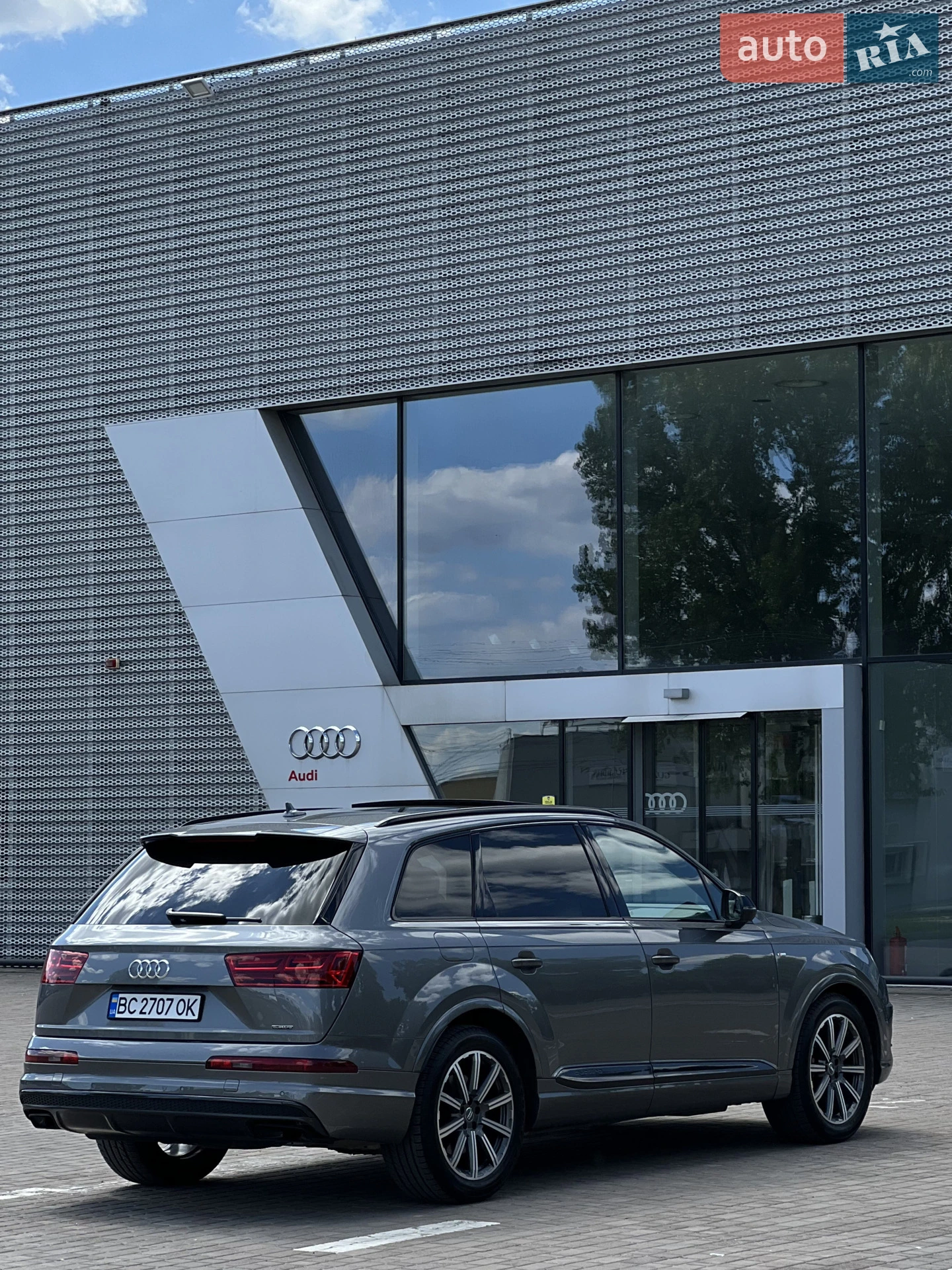 2017 Audi Q7 - мініатюра 11