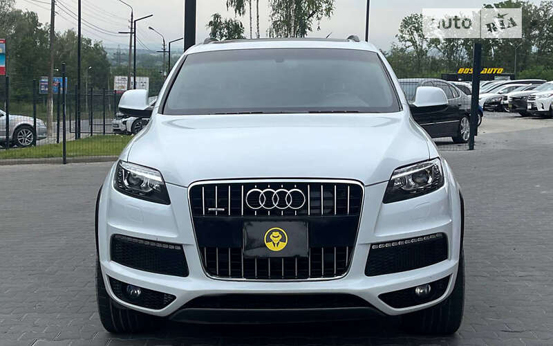 Внедорожник / Кроссовер Audi Q7 2012 в Черновцах