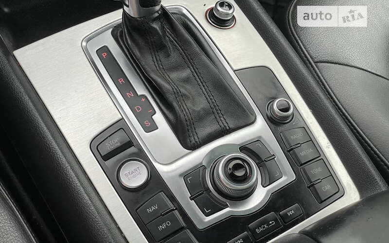 Внедорожник / Кроссовер Audi Q7 2012 в Черновцах
