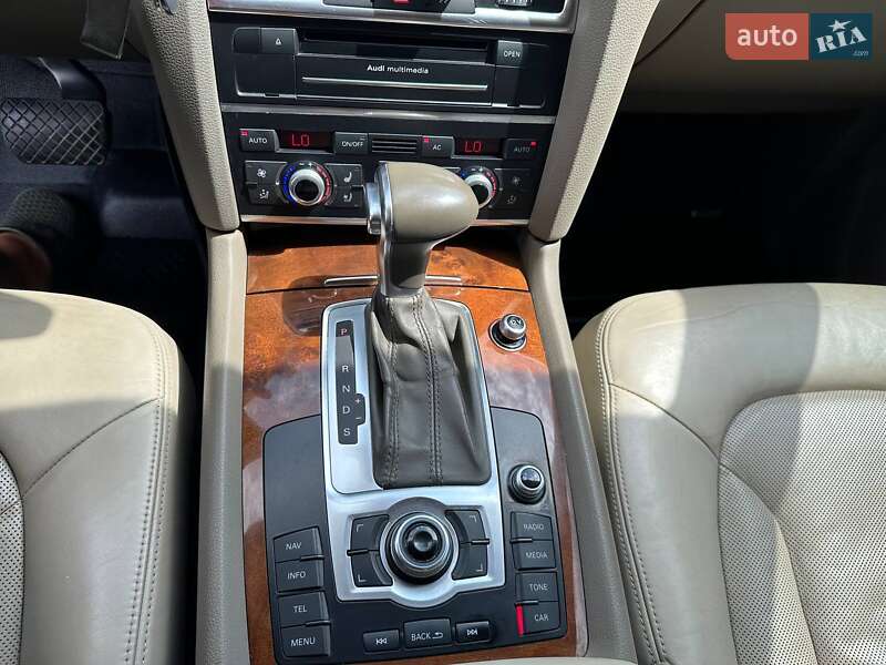 Внедорожник / Кроссовер Audi Q7 2012 в Звягеле фото 20 Внедорожник / Кроссовер Audi Q7 2012 в Звягеле