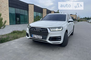 Позашляховик / Кросовер Audi Q7 2018 в Хмельницькому