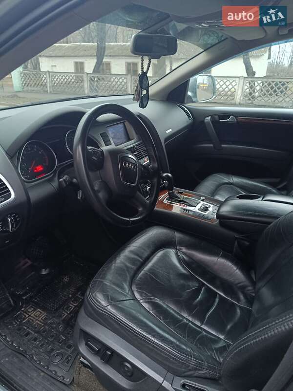 Внедорожник / Кроссовер Audi Q7 2007 в Киеве