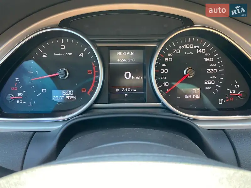 Внедорожник / Кроссовер Audi Q7 2013 в 