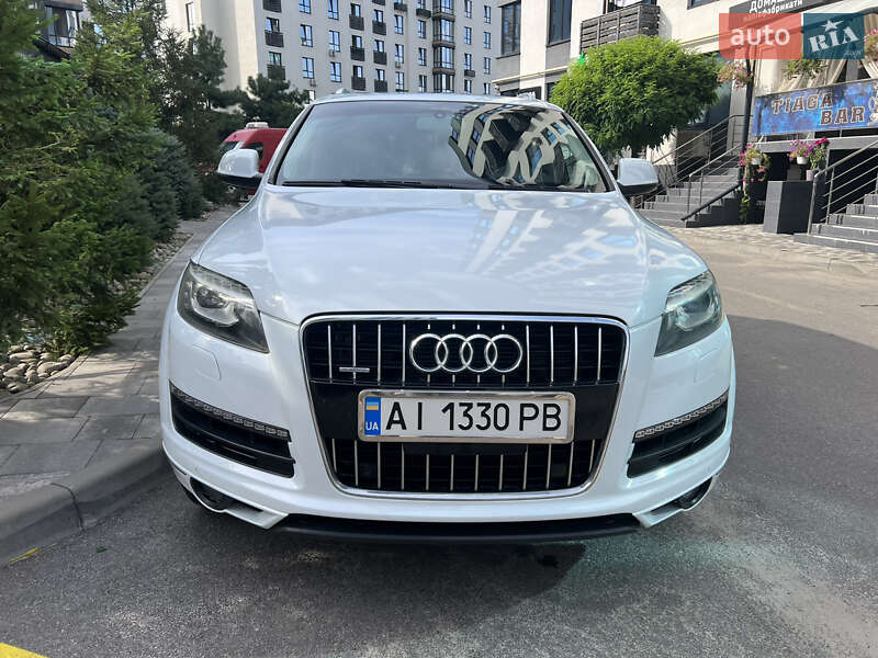 Внедорожник / Кроссовер Audi Q7 2012 в Софиевской Борщаговке
