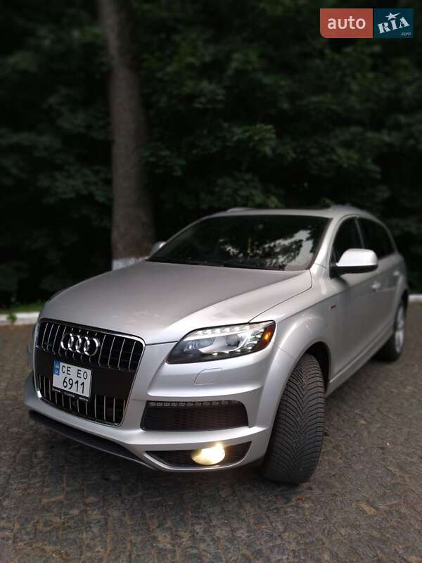 Внедорожник / Кроссовер Audi Q7 2015 в Черновцах