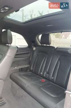 Внедорожник / Кроссовер Audi Q7 2015 в 