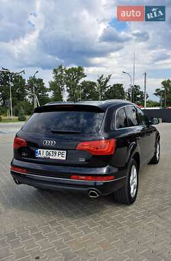 Внедорожник / Кроссовер Audi Q7 2013 в 