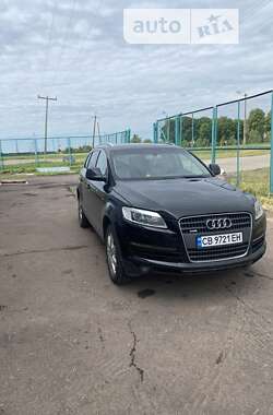 Внедорожник / Кроссовер Audi Q7 2006 в Бобровице