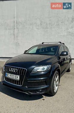 Внедорожник / Кроссовер Audi Q7 2012 в 