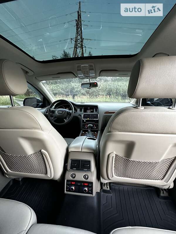Внедорожник / Кроссовер Audi Q7 2014 в Косове