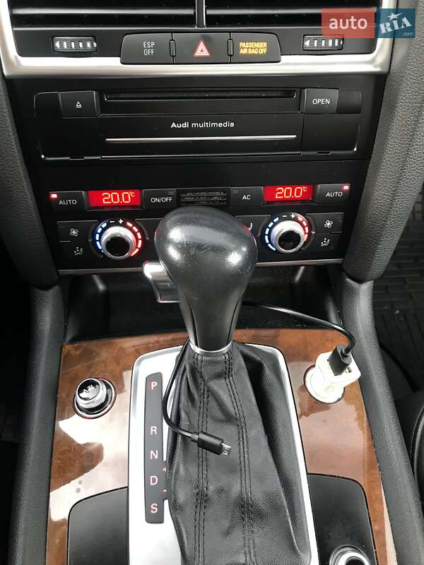 Внедорожник / Кроссовер Audi Q7 2010 в Киеве фото 32 Внедорожник / Кроссовер Audi Q7 2010 в Киеве
