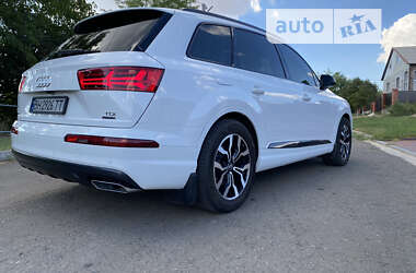 Внедорожник / Кроссовер Audi Q7 2017 в Одессе