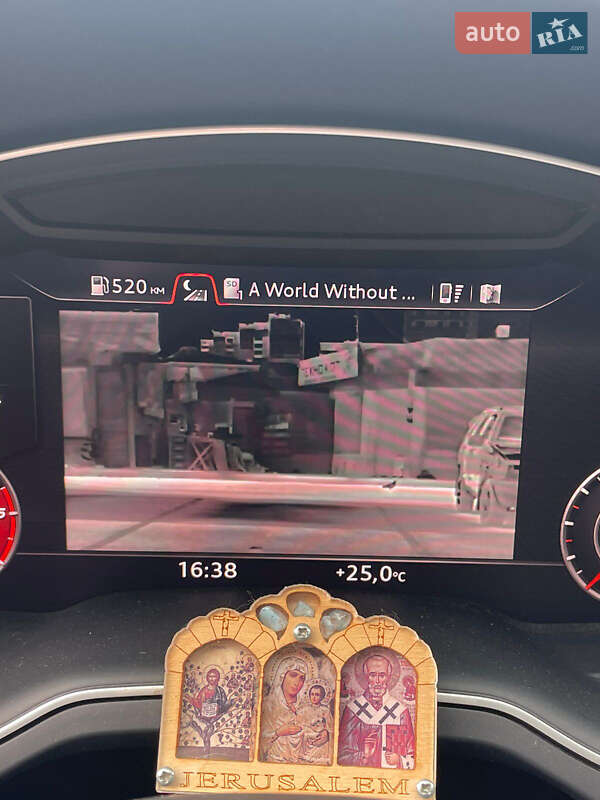 Внедорожник / Кроссовер Audi Q7 2017 в Харькове