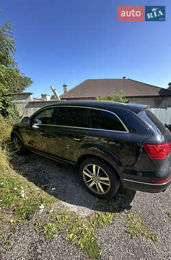 Внедорожник / Кроссовер Audi Q7 2013 в 