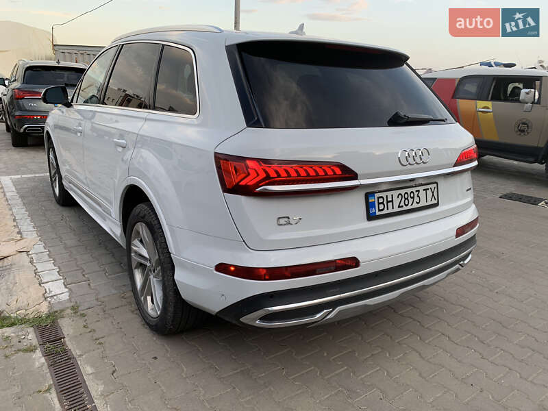 Внедорожник / Кроссовер Audi Q7 2021 в Одессе