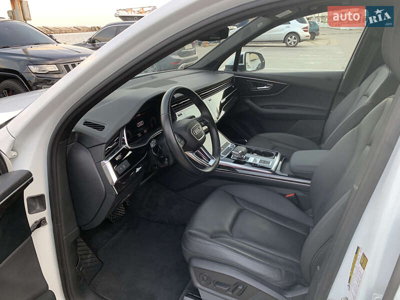 Внедорожник / Кроссовер Audi Q7 2021 в Одессе