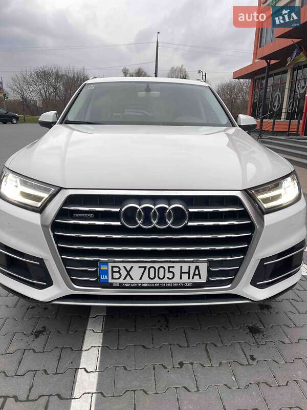 Audi Q7 2015