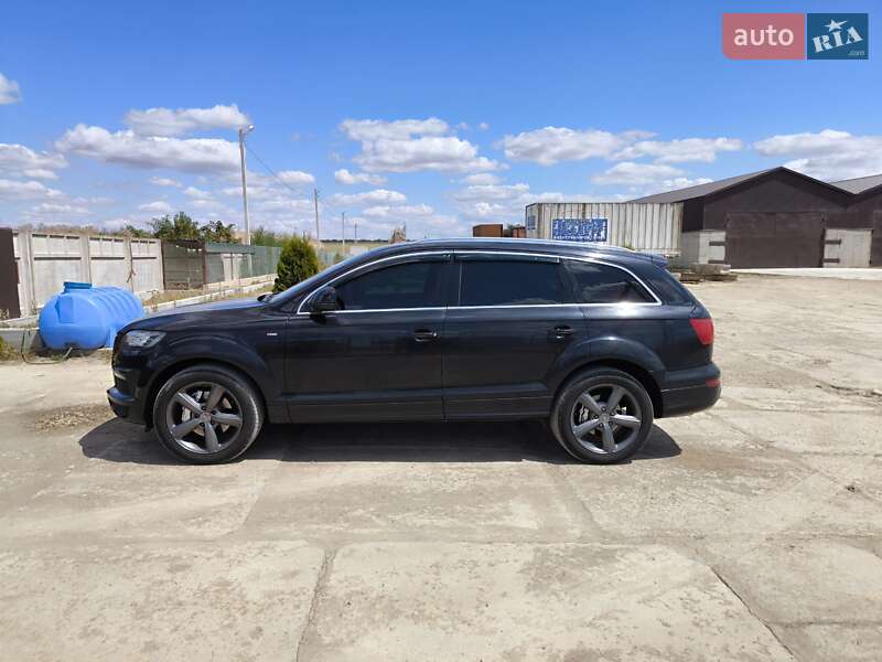 Внедорожник / Кроссовер Audi Q7 2012 в Одессе