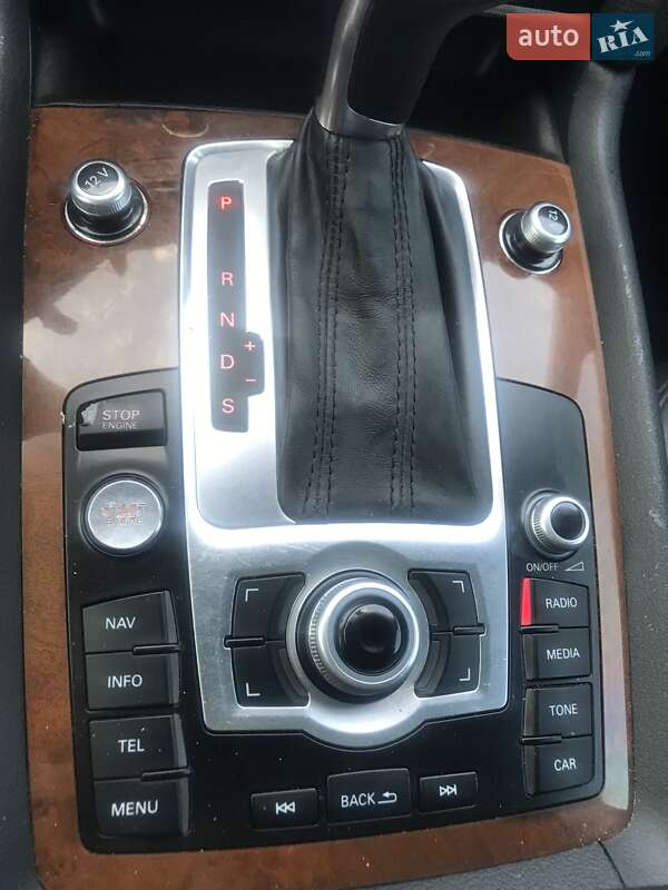 Внедорожник / Кроссовер Audi Q7 2013 в Киеве