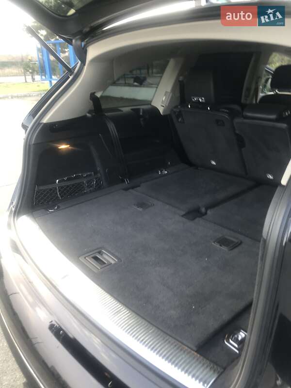 Внедорожник / Кроссовер Audi Q7 2013 в Киеве