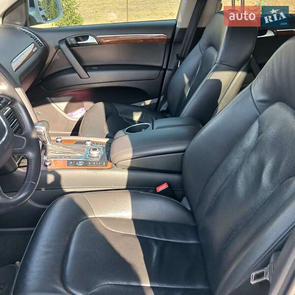 Позашляховик / Кросовер Audi Q7 2015 в Кривому Розі фото 12 Позашляховик / Кросовер Audi Q7 2015 в Кривому Розі