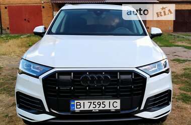 Позашляховик / Кросовер Audi Q7 2022 в Полтаві