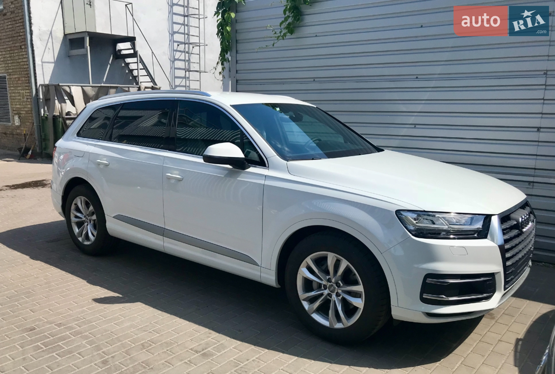 2017 Audi Q7 - мініатюра 3