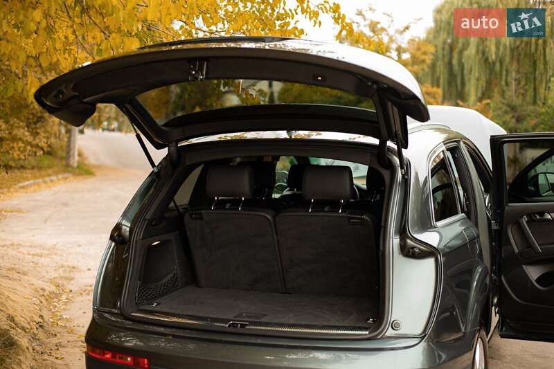 Внедорожник / Кроссовер Audi Q7 2008 в Киеве