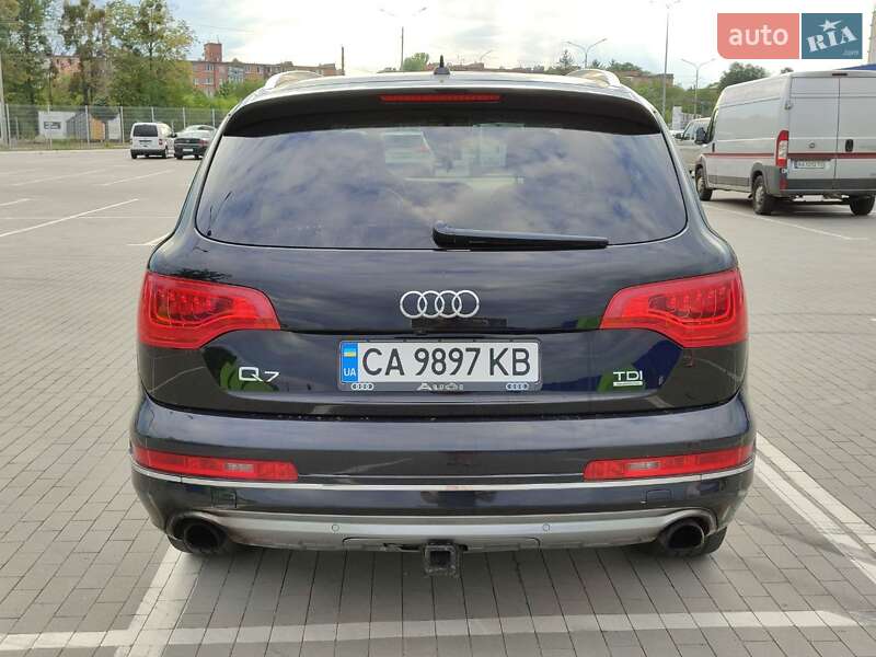 Позашляховик / Кросовер Audi Q7 2014 в Умані