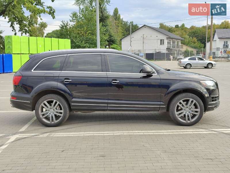 Позашляховик / Кросовер Audi Q7 2014 в Умані