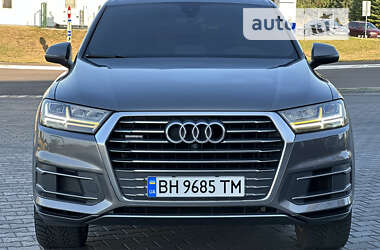 Позашляховик / Кросовер Audi Q7 2016 в Одесі