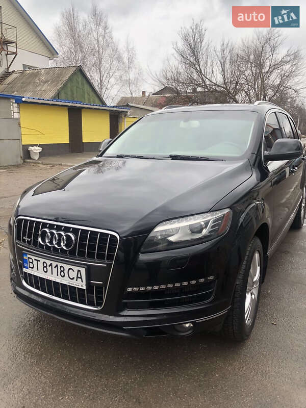 Внедорожник / Кроссовер Audi Q7 2010 в Ирпене