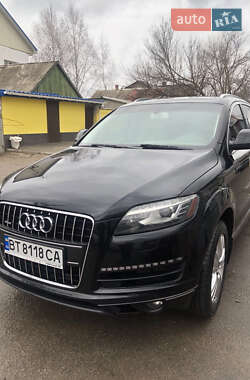 Позашляховик / Кросовер Audi Q7 2010 в 