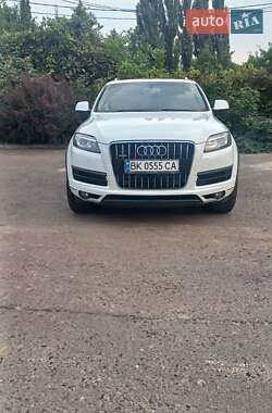 Внедорожник / Кроссовер Audi Q7 2015 в Ровно